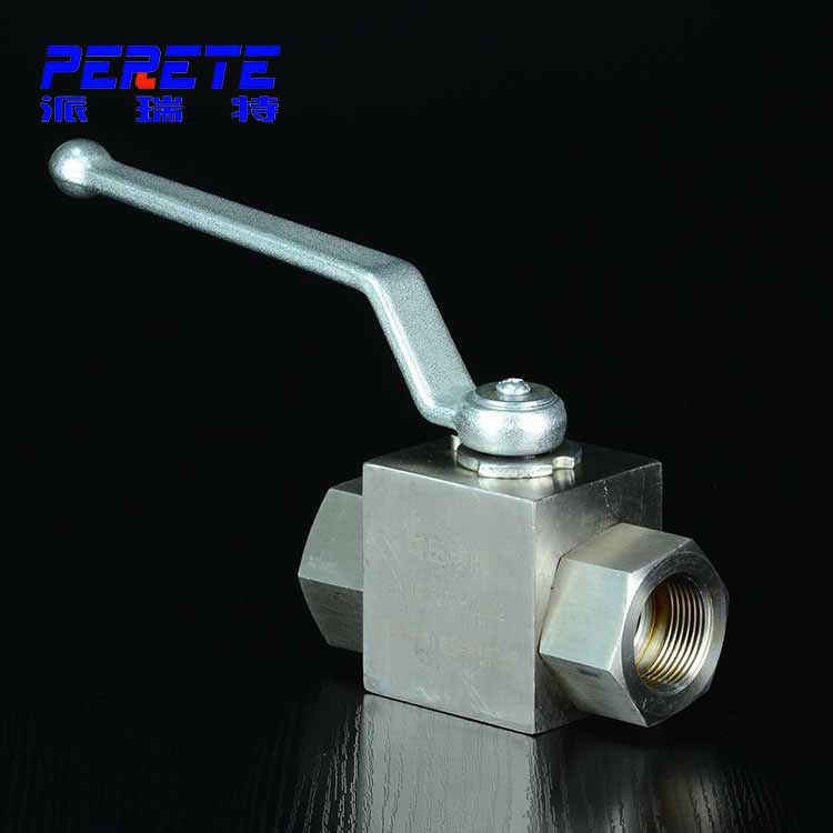 High pressure ball valve